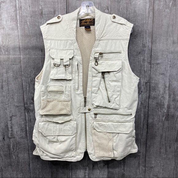 Eddie Bauer Other - Eddie Bauer khaki fishing/camping utility vest